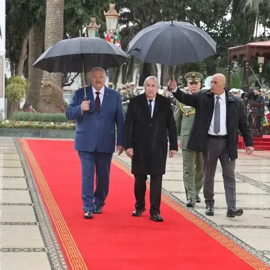 Algérie : "Pas de paix au Moyen-Orient sans État palestinien", affirme Tebboune