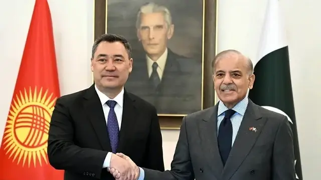 Садыр Жапаров и Шахбаз Шариф