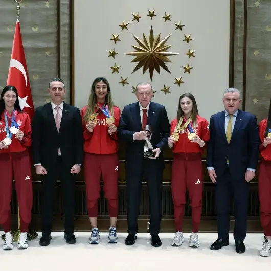 أردوغان يستقبل الرياضيين الأتراك الحاصلين على ميداليات