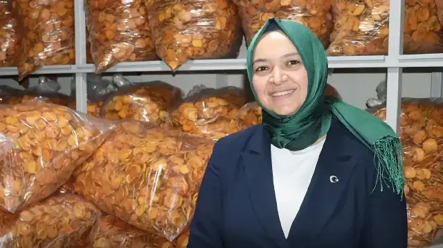 Memurluğu bıraktı, 145 bin TL hibe ile işe başladı: Adanalı kadın girişimci, altı yılda tesisini dev üretim merkezine dönüştürdü: