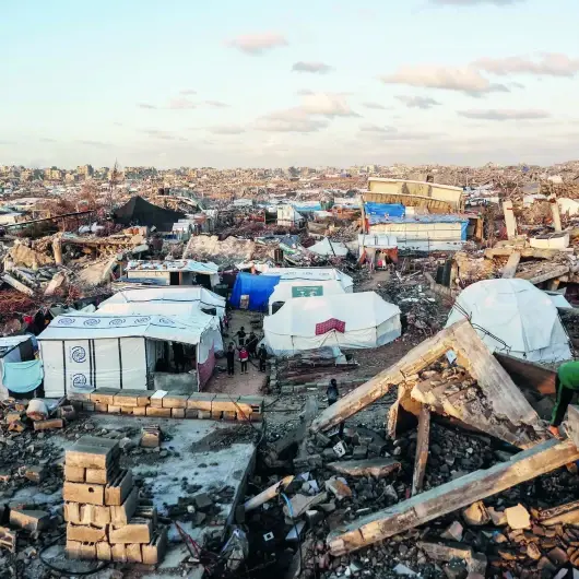 Enkaz yeni evlerin tuğlası olacak