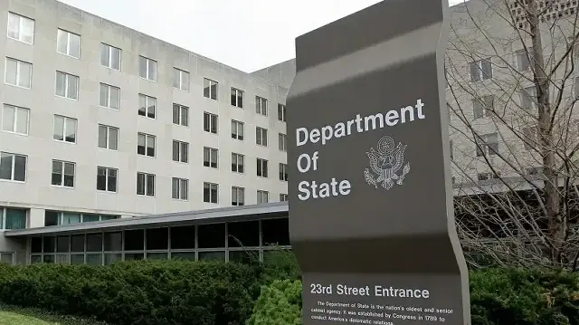 الخارجية الأمريكية تدعو مواطنيها لمغادرة فنزويلا "فورا"