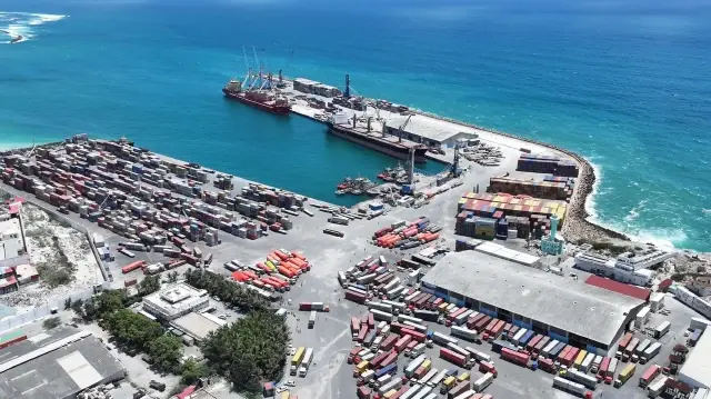 ميناء أل بورت مقديشو يحقق أعلى رقم مناولة في تاريخه
