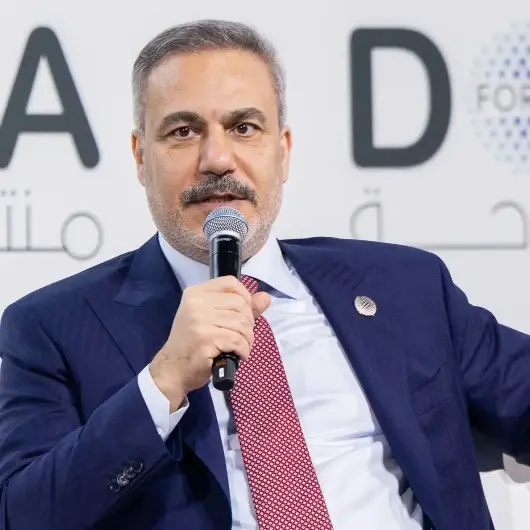 فيدان: نريد إخراج العناصر غير السورية من "قسد"