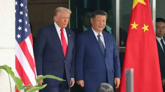 Le président américain Donald Trump et le président chinois Xi Jinping lors d'une rencontre. 