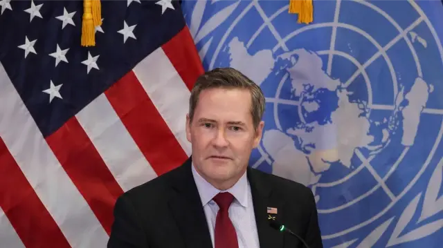 L'ambassadeur américain auprès des Nations Unies, Mike Waltz, s'exprime lors de la table ronde "Lutter contre la violence religieuse et le massacre des chrétiens au Nigeria" à la Mission américaine auprès des Nations Unies à New York, le 18 novembre 2025. 