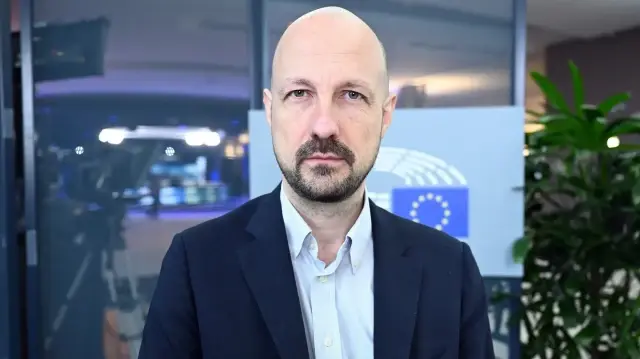 Le député européen Marc Botenga a répondu aux questions d'un journaliste de l'AA au Parlement européen (PE) concernant les pratiques d'Israël à l'égard des Palestiniens et la position des pays européens.