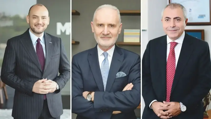 Burhan Özdemir, Şekib Avdagiç, İrfan Hüseyin Yıldız.