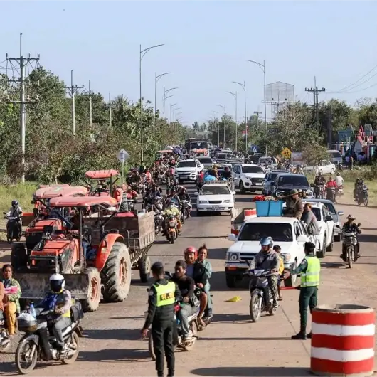 تھائی لینڈ کے کمبوڈیا پر فضائی حملے، دونوں ملکوں کے درمیان سرحدی جھڑپیں پھر شروع