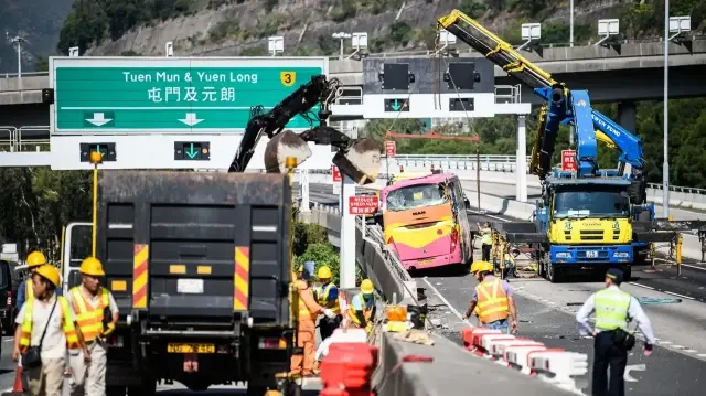 Une collision impliquant plusieurs véhicules dans la région du Xinjiang a fait neuf morts et sept blessés, alors qu’un épais brouillard a réduit la visibilité.