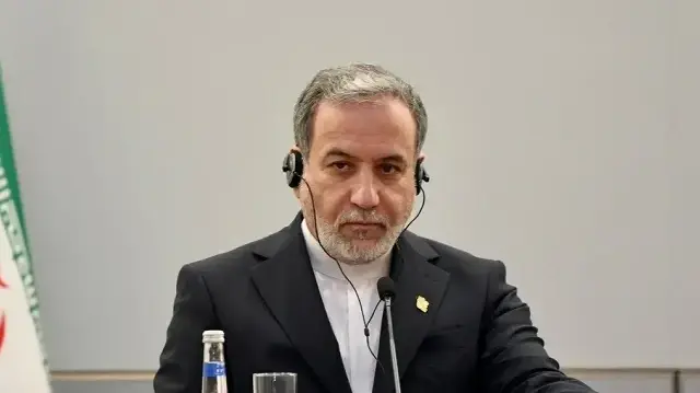 Министр иностранных дел Ирана Аббас Арагчи 
