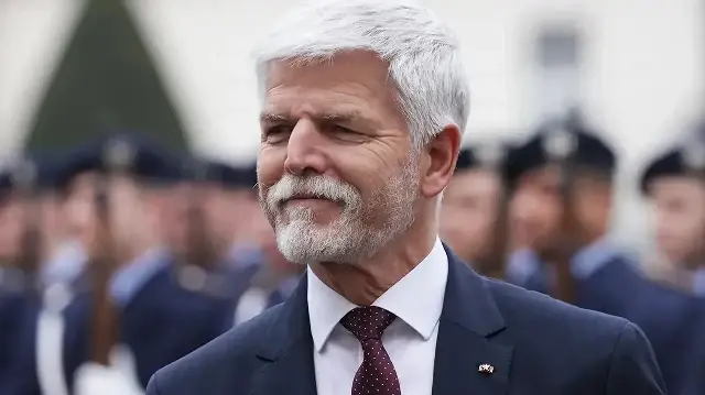 Петер Павел.