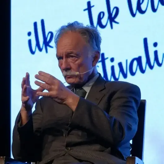 Dil ile dini ayırmak mümkün değil 