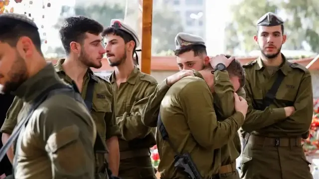 وزارة الدفاع الإسرائيلية: عالجنا 22 ألف عسكري منذ أكتوبر 2023 