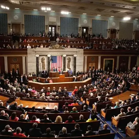 الكونغرس الأمريكي يتجه لإلغاء "عقوبات قيصر" المفروضة على سوريا