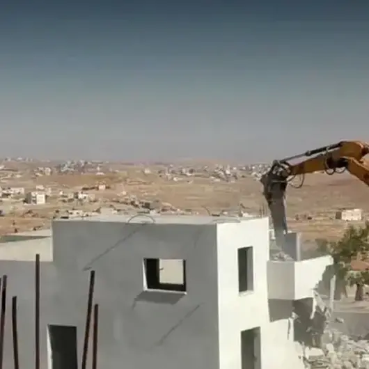 
 الاحتلال الإسرائيلي يهدم ثلاثة منازل فلسطينية بالخليل