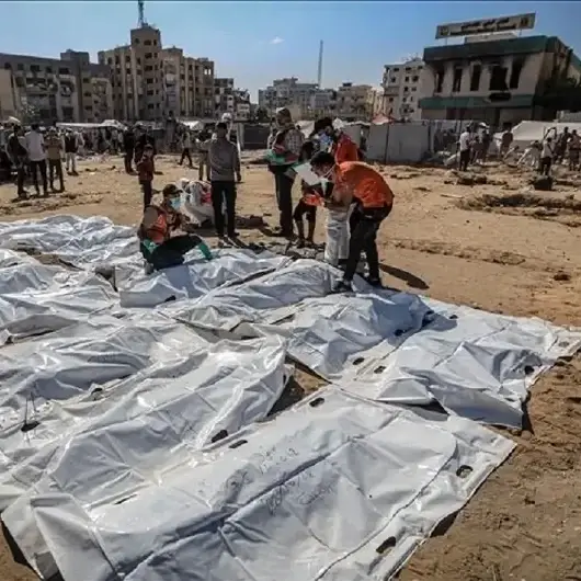 غزة.. الدفاع المدني ينتشل جثامين 15 فلسطينيا من مجمع الشفاء