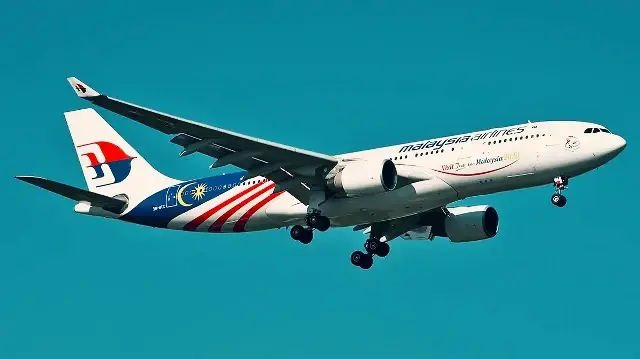 Malaysia Airlines заплатит миллионы семьям пассажиров исчезнувшего самолёта.