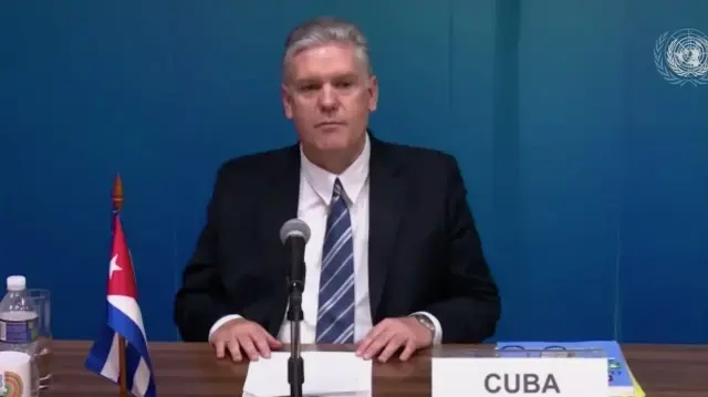 Экс-министр экономики Кубы приговорён к пожизненному сроку за шпионаж.