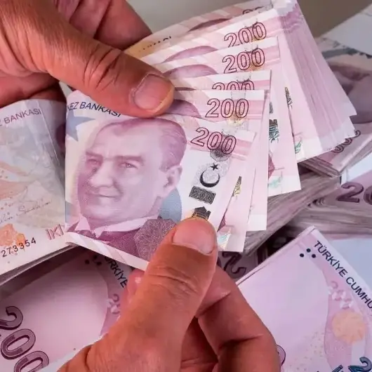 Asgari ücret 2026 için en güçlü zam senaryoları: Yüzde 20, 25, 27, 30, 31, 33 zam oranlarına göre maaşlar ne kadar olacak? İşte güncel hesaplamalar