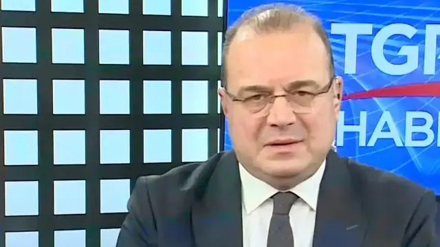 CHP’li vekiller gazeteci Fatih Atik’e anlattı: İmamoğlu’nun psikolojisi bozuk duvarları yumrukladı