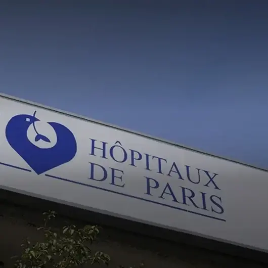 France: À l'hôpital, la chasse aux couvre-chefs des femmes perçues comme musulmanes s'intensifie