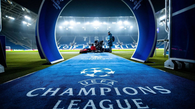 UEFA Şampiyonlar Ligi’nde play-off heyecanı bugün başlıyor.