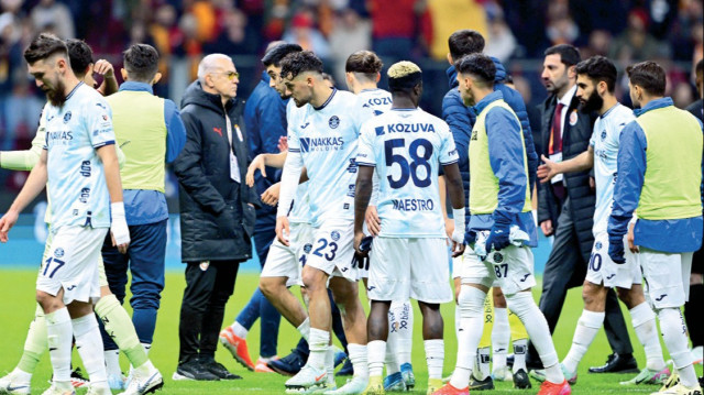 Adana Demirspor, Galatasaray maçında sahadan çekilmişti.