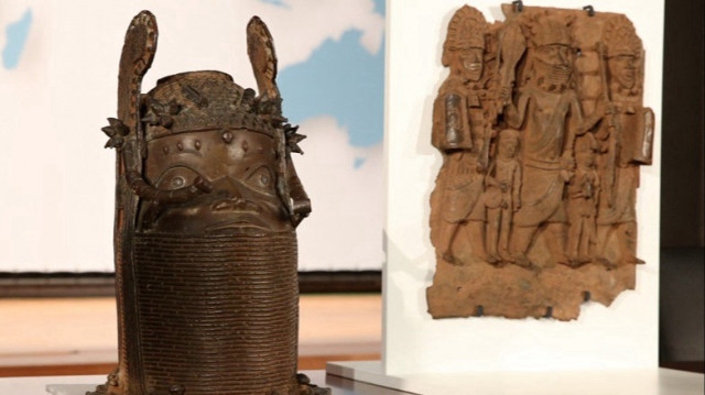 Le gouvernement néerlandais annonce la restitution de 113 bronzes du Bénin, pillés par les troupes britanniques en 1897, au Nigeria, le 19 février 2025.