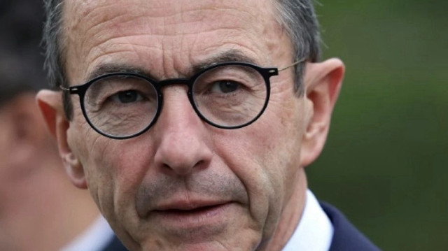 Le Ministre français de l'intérieur.