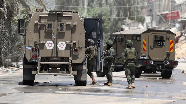 الضفة..الاحتلال الإسرائيلي يقتل فلسطينيا ويحتجز جثمانه