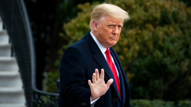 Trump'ın, federal düzeyde resmî dili olmayan ABD'de İngilizceyi resmi dil yapacağı ileri sürüldü.