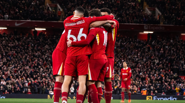 Liverpool Premier Lig'de zirvede yer alıyor.