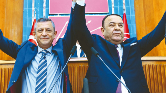 Özgür Özel, Adnan Beker.
