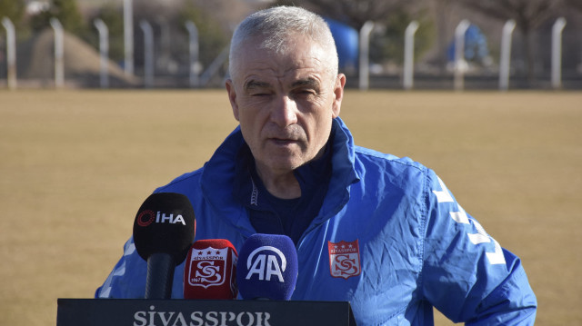 Teknik direktör Rıza Çalımbay