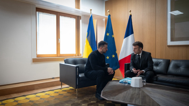 Le Président ukrainien Volodymyr Zelensky et le Président français Emmanuel Macron, le 6 mars 2025.