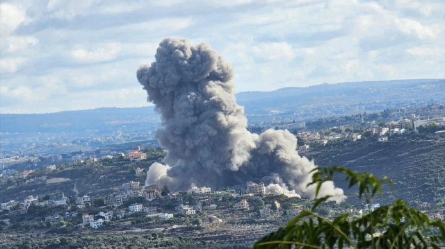 İsrail'e ait savaş uçakları, Lübnan'da peş peşe hava saldırıları düzenledi. (Foto: Arşiv)