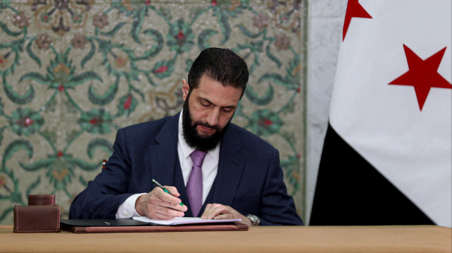 الإعلان عن تفاصيل مسودة الإعلان الدستوري في سوريا