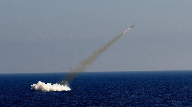 L'essai de tir du missile "ATMACA" de ROKETSAN, a été effectué avec succès à partir du sous-marin TCG PREVEZE.