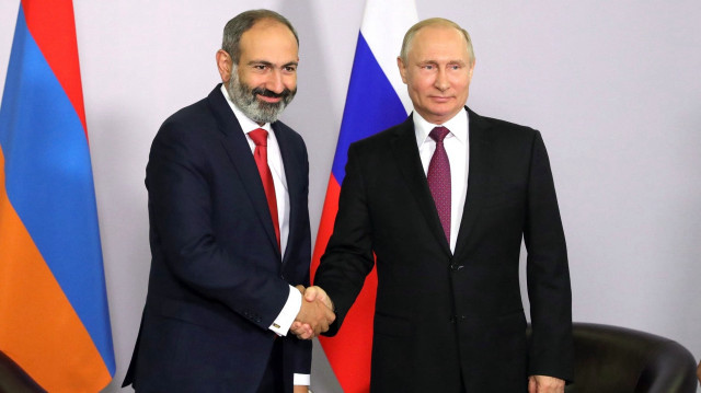 Paşinyan ile Putin (Foto: Arşiv)