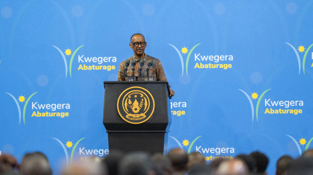 Le Président Rwandais Paul Kagame, s'exprime lors d'un meeting politique, à Kigali, au Rwanda, le 16 mars 2025.