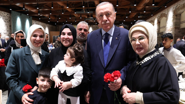 Le président turc Recep Tayyip Erdogan a prononcé un discours samedi, à l'occasion d'un repas de rupture du jeûne du Ramadan organisé au palais Dolmabahce à Istanbul.