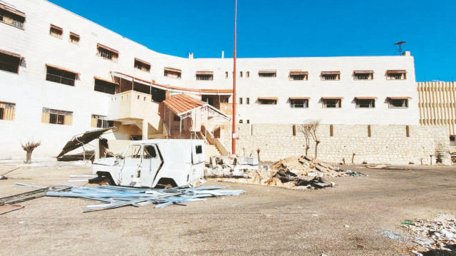 Sednaya Hapishanesi ismini yakınlarındaki Sednaya kasabasından alıyor.