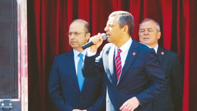 Özgür Özel.