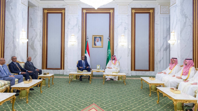 البرهان وابن سلمان يتفقان على إنشاء مجلس تنسيق لتعزيز العلاقات