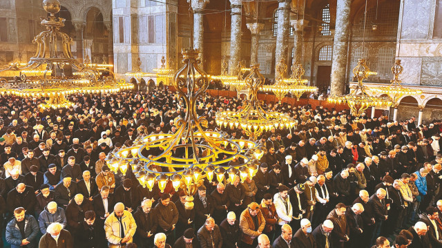 İslam alemi yarın büyük bir coşkuyla Ramazan Bayramı’na kavuşacak.