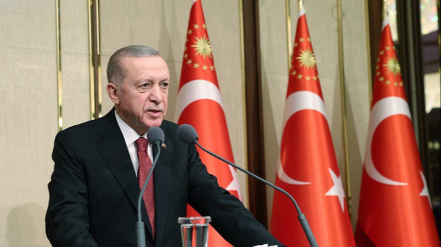 الرئيس أردوغان يتبادل التهاني بعيد الفطر مع عدد من زعماء الدول