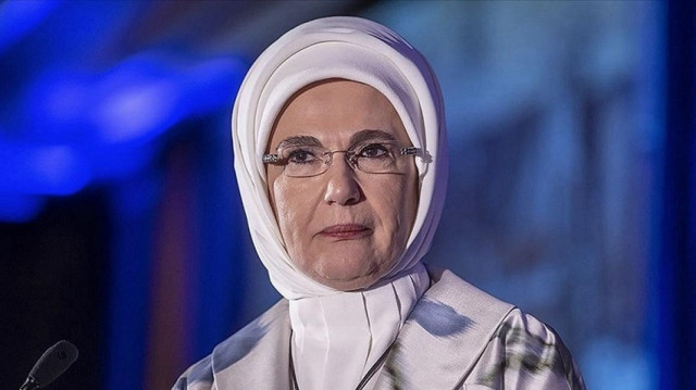 قادة الرأي البيئي يشيدون بجهود أمينة أردوغان في مبادرة "صفر نفايات"