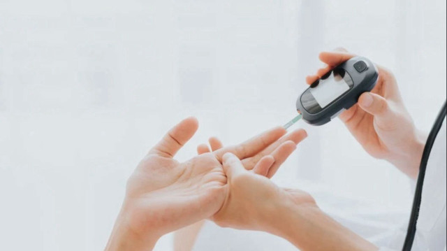 Kan şekeri ölçtürmek orucu bozar mı?