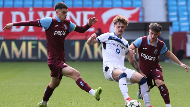 UEFA Gençlik Ligi son 16 turunda Trabzonspor U19 takımı Atalanta’yı penaltı atışlarında mağlup ederek çeyrek finale yükseldi.